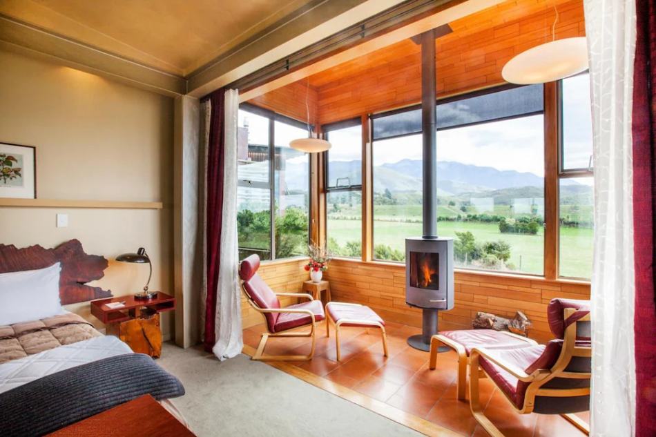 Hapuku Lodge and Tree Houses in Kaikōura New Zealand