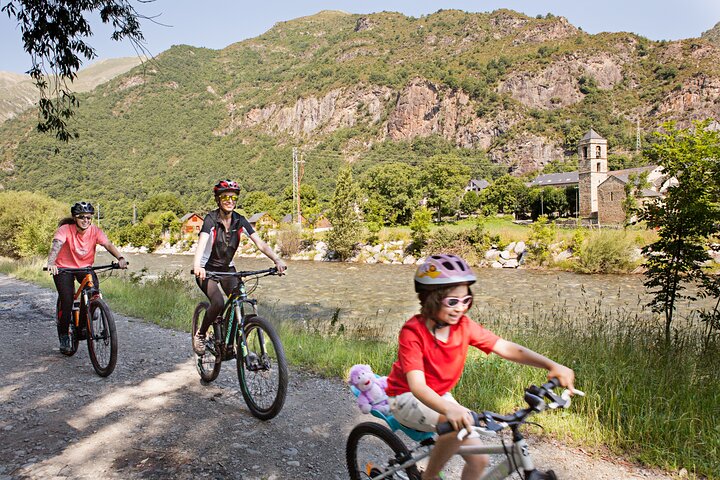 E-bike Aigüestortes National Park Tour