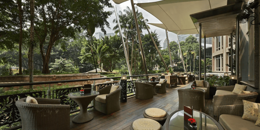 Al Fresco Tropical Restaurant at Mandarin Oriental Kuala Lumpur