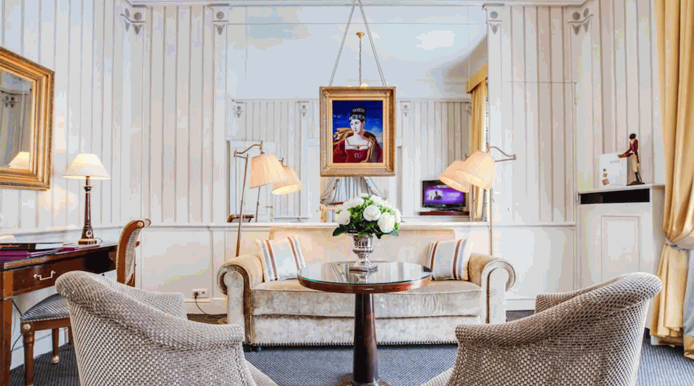 Hotel Napoleon Interior