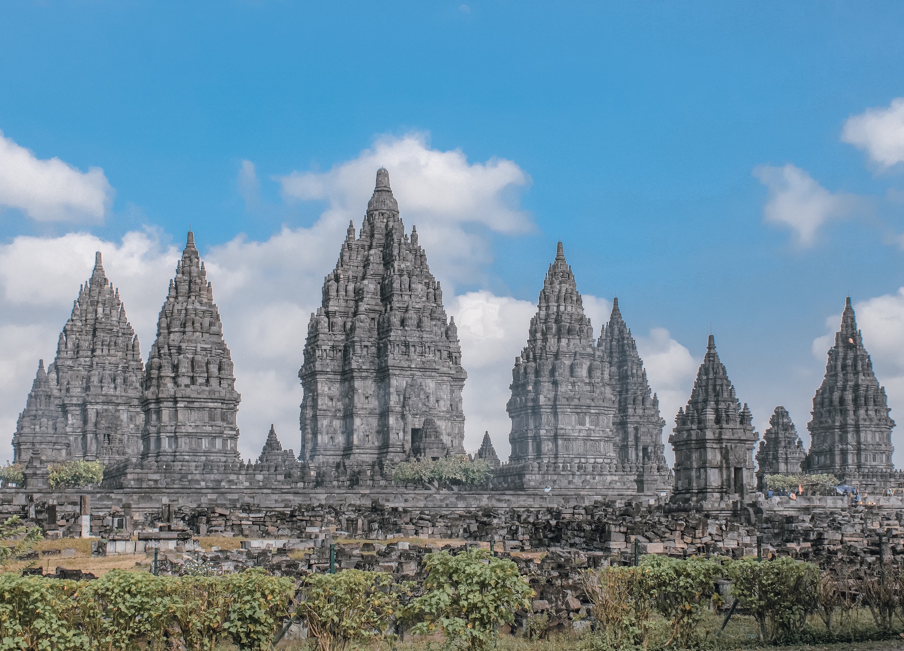 visit-borobudur-temples-indonesia Visit Borobudur and Prambanan Temples (Yogyakarta, Java)