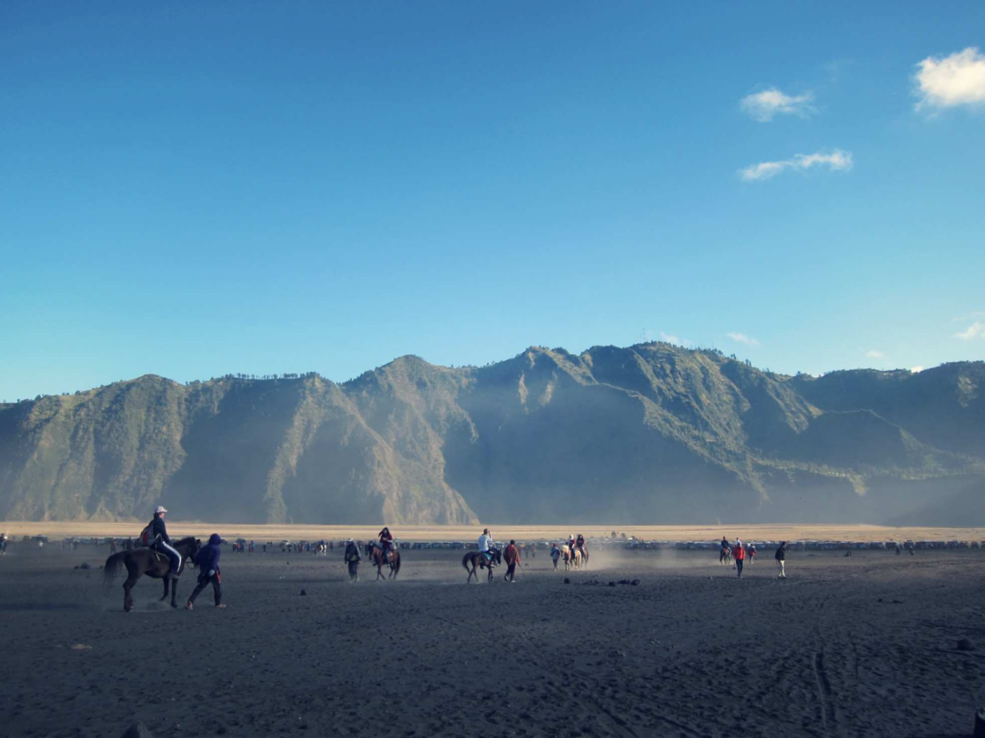 hike-on-mount-bromo-indonesia Hike Mount Bromo (East Java)