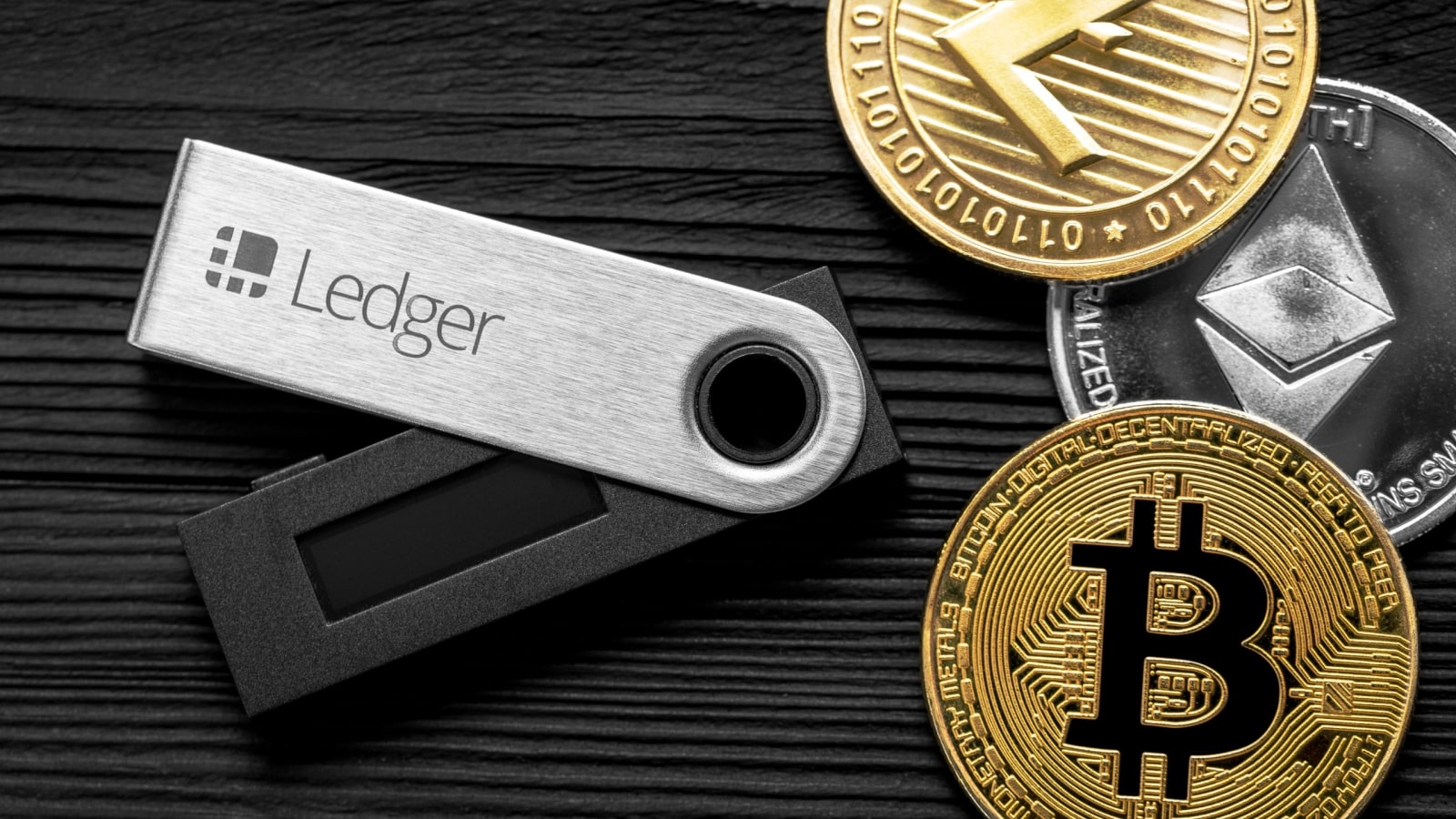 Best Cold Wallets for Crypto: Safely Store Your Digital Assets
