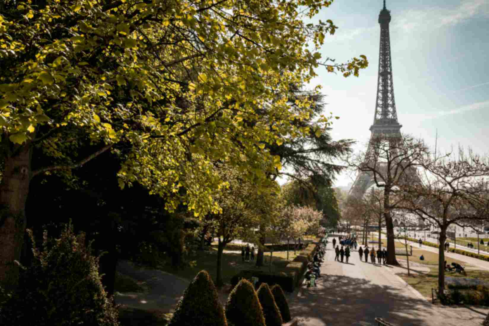 Paris Shoulder Season Travel