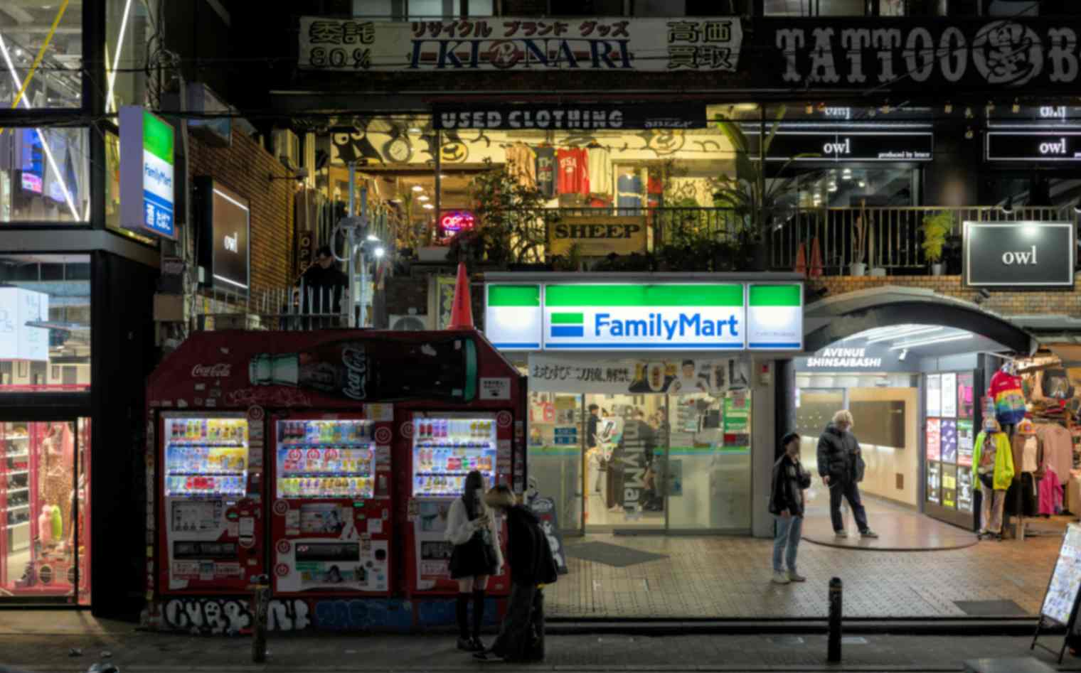 Convenience Stores, Vending Machines and Affordable Food