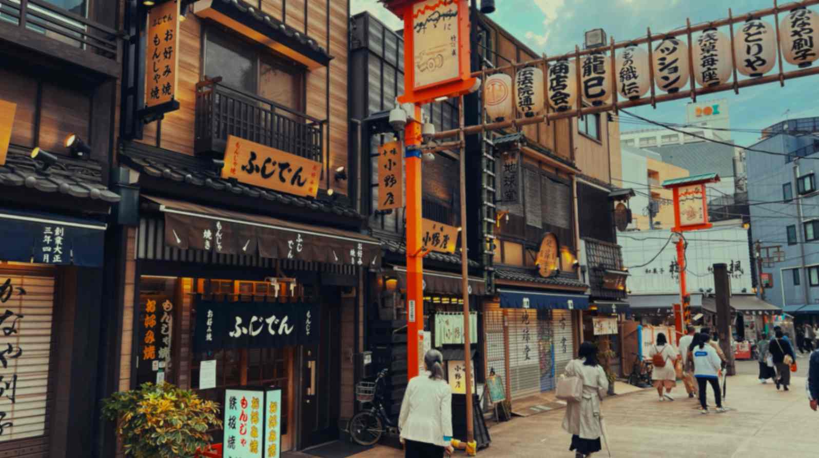 Tokyo in February: Winter Sightseeing and Early Blossoms